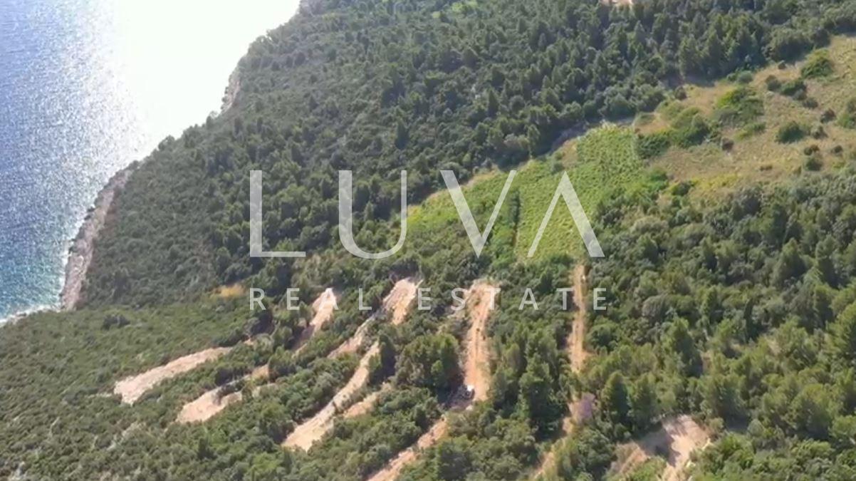 Orebić, Potomje, agricultural potential of 34,923 m²