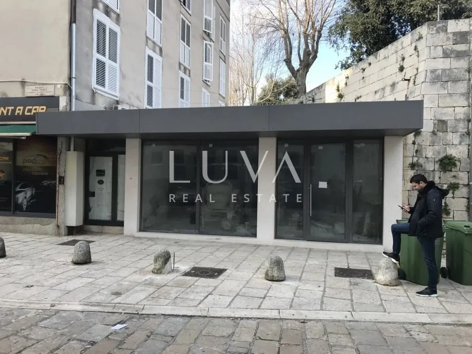 Poslovni prostor Zadar, ulični lokal na poluotoku
