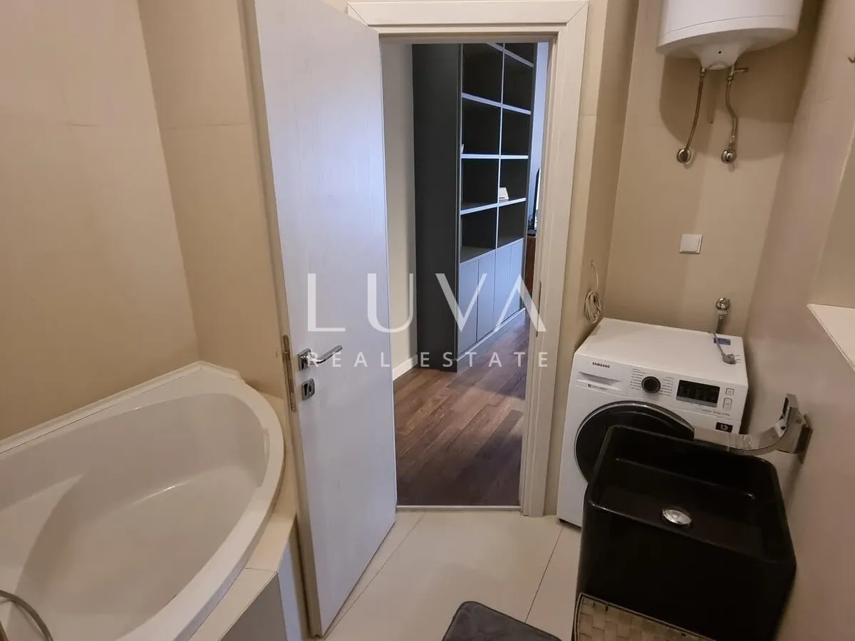Luxuriously decorated apartment in the center of Zagreb, Svačićev square