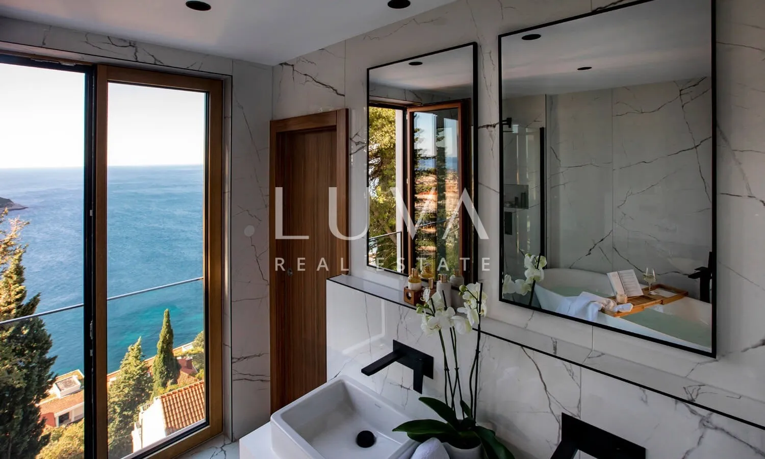 Luksuzna i jedinstvena vila s predivnim pogledom na Dubrovnik