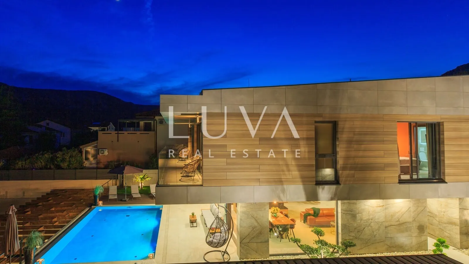 Luxury villa with pool near the sea, Baška, Krk