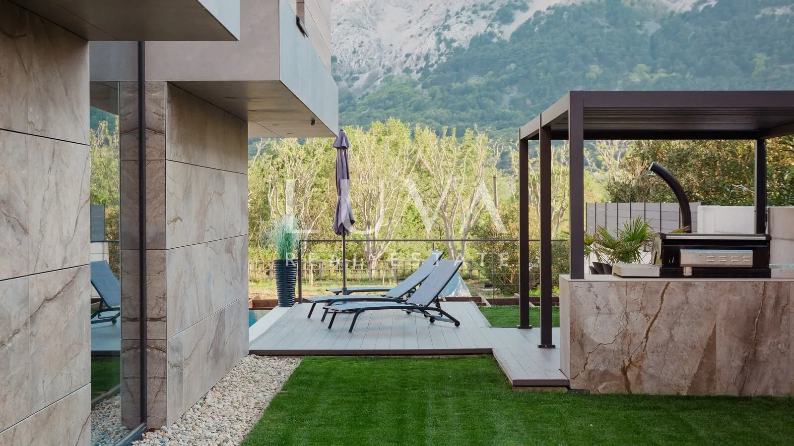 Luxury villa with pool near the sea, Baška, Krk