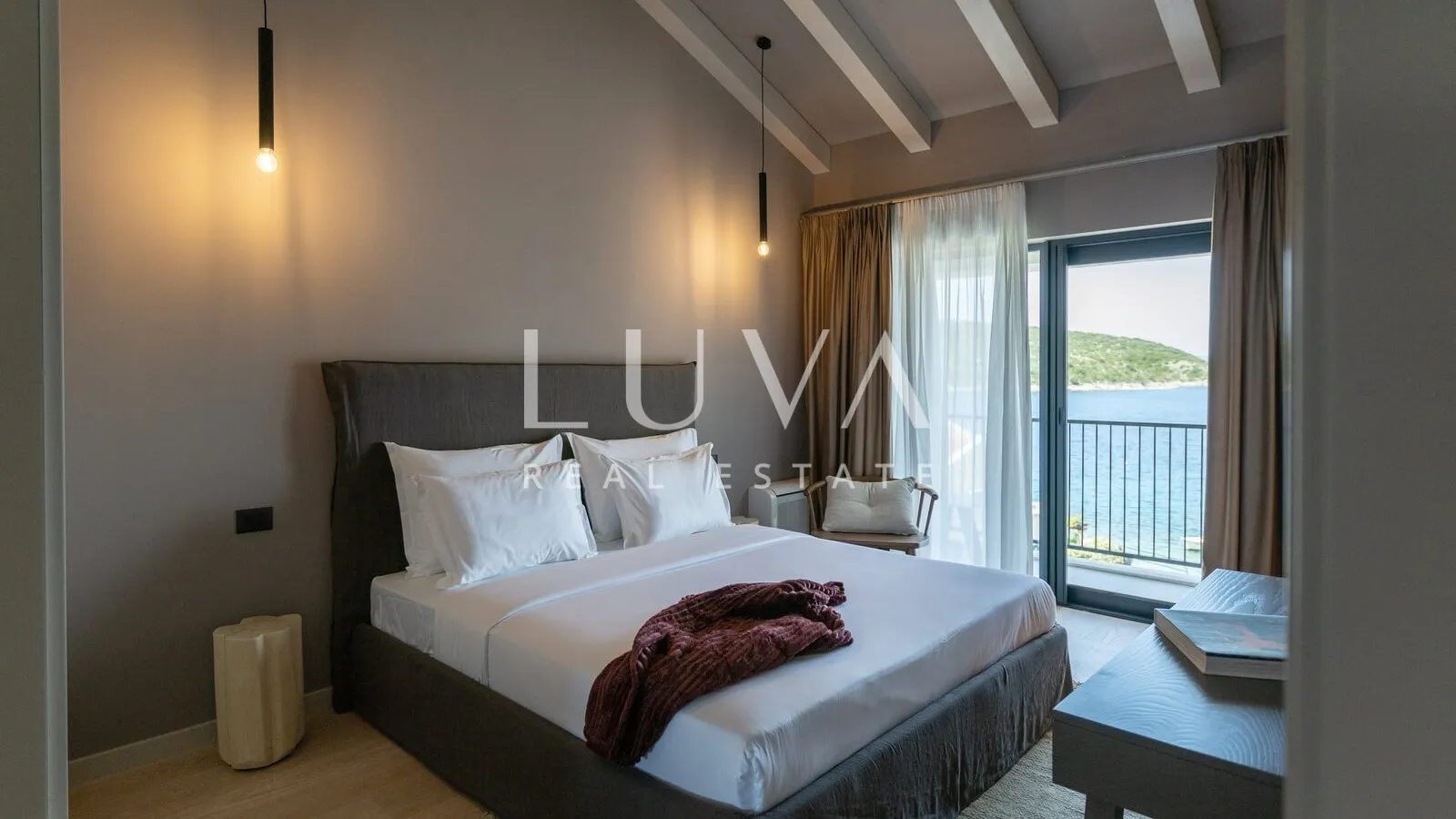 Slano, Dubrovnik, luksuzna kuća s bazenom uz more