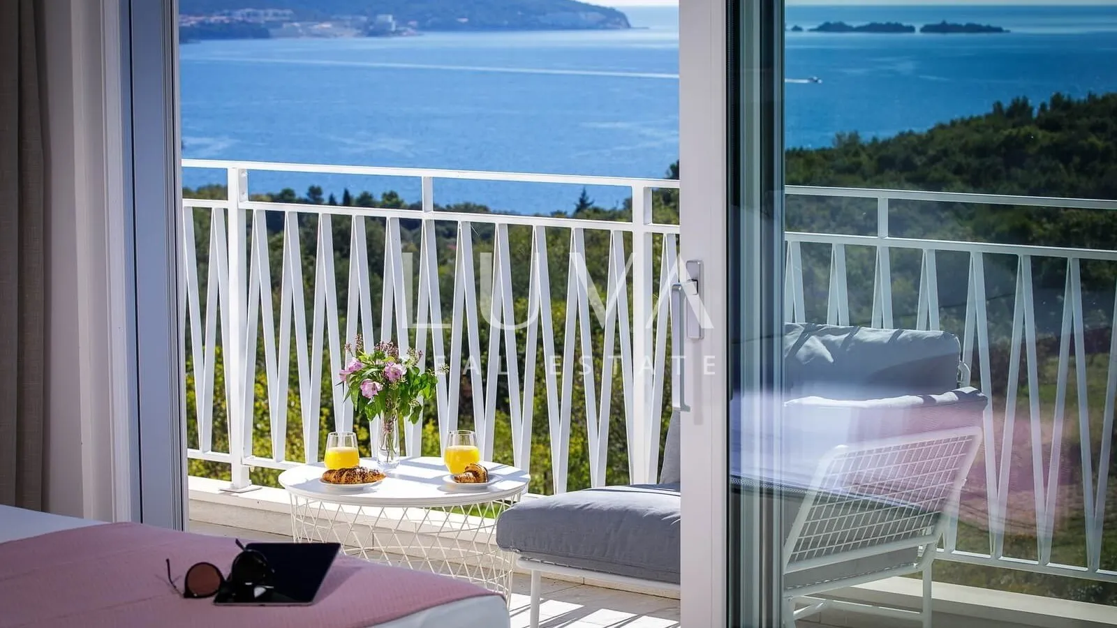 Kuća s bazenom i pogledom na more blizu Dubrovnika, Orašac