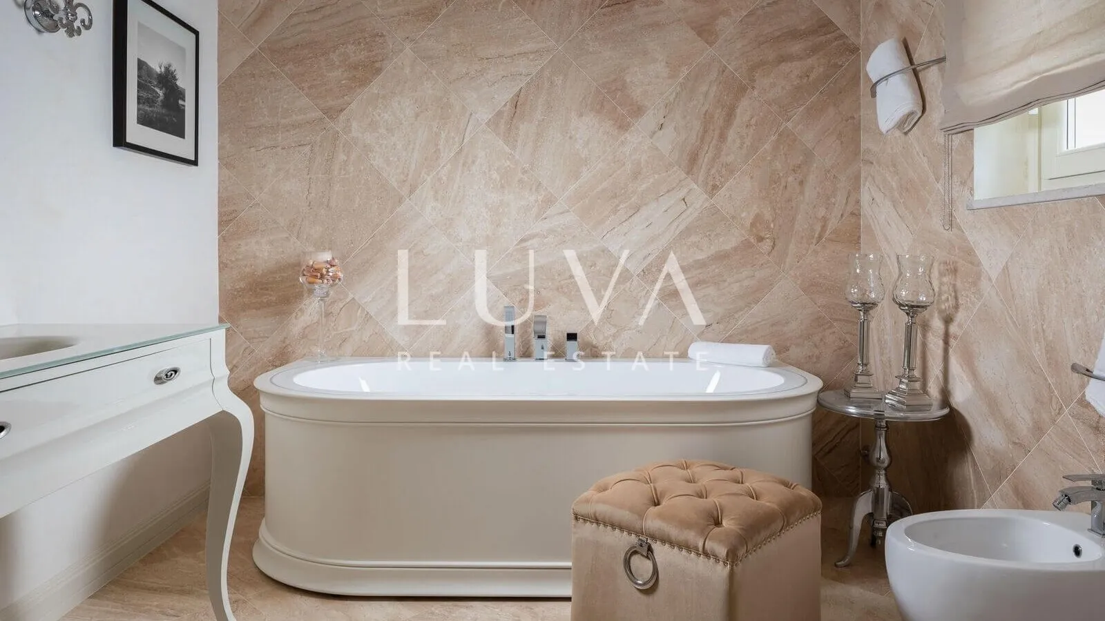 Luxusvilla mit Pool zu verkaufen, Poreč, Istrien