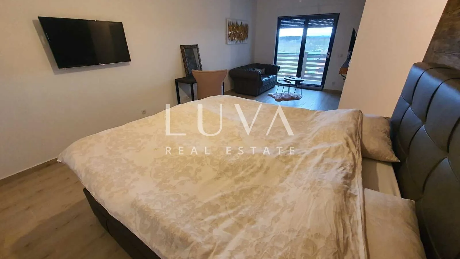 Kutina, luksuzna kuća za prodaju, investicijska prilika za turizam