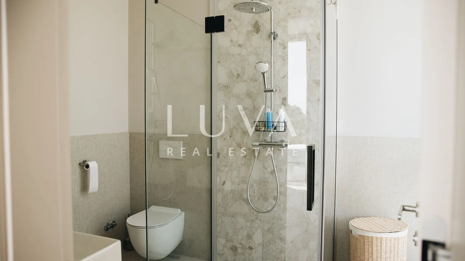 Korčula, luxury villa with pool near the sea for sale