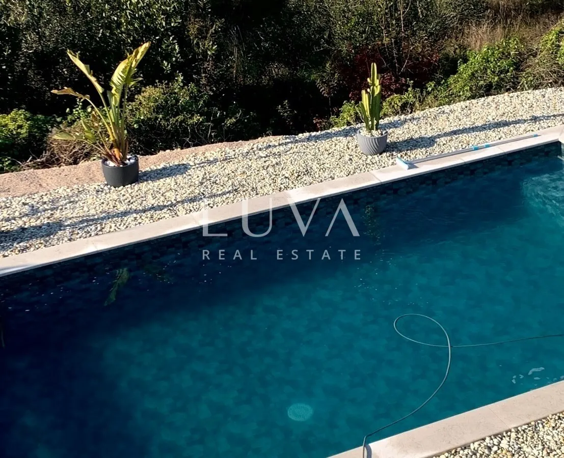 Malinska, Krk, house with pool and sea view for sale