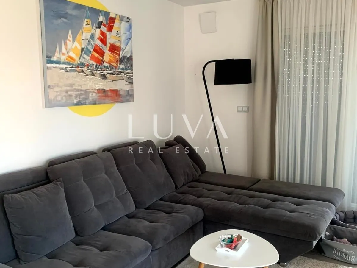Malinska, Krk, house with pool and sea view for sale