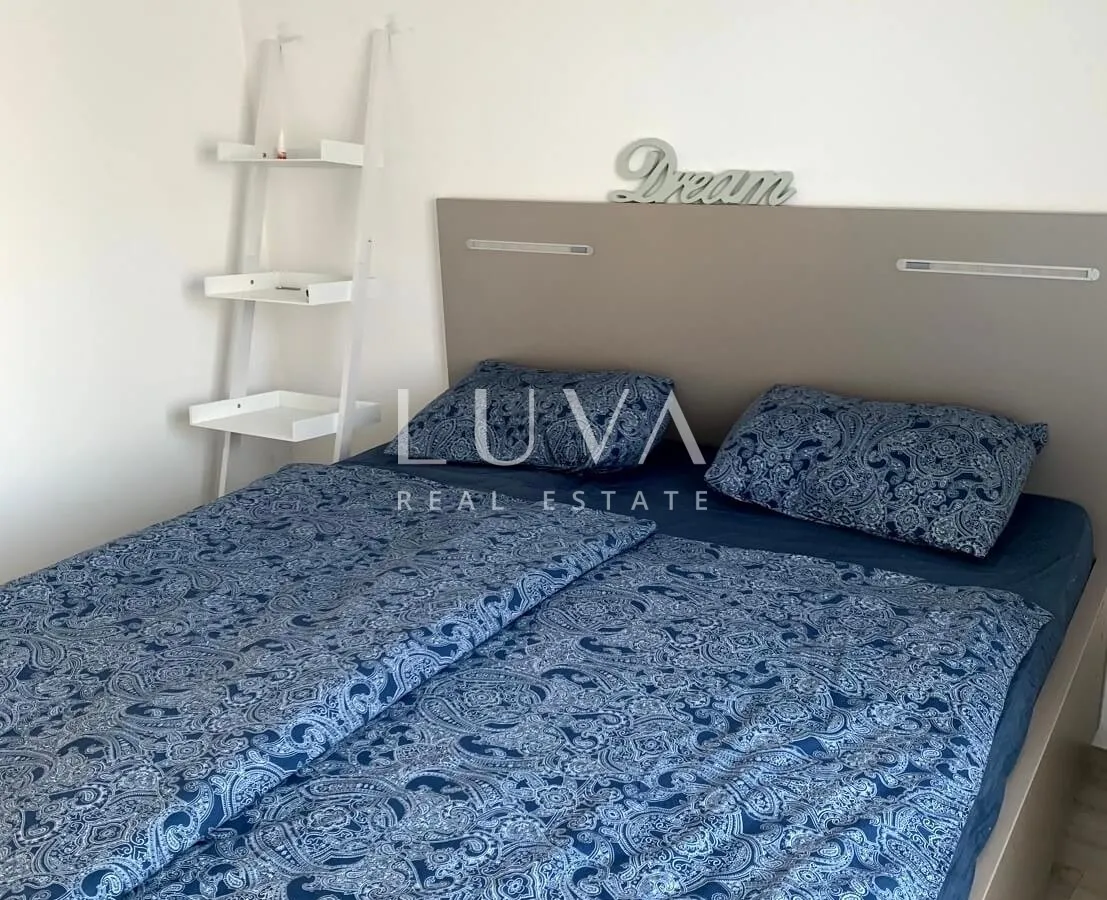 Malinska, Krk, house with pool and sea view for sale
