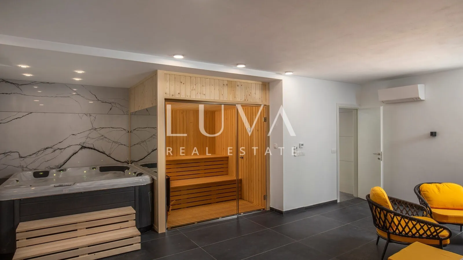 Mošćenička Draga, luxury house with a pool for sale