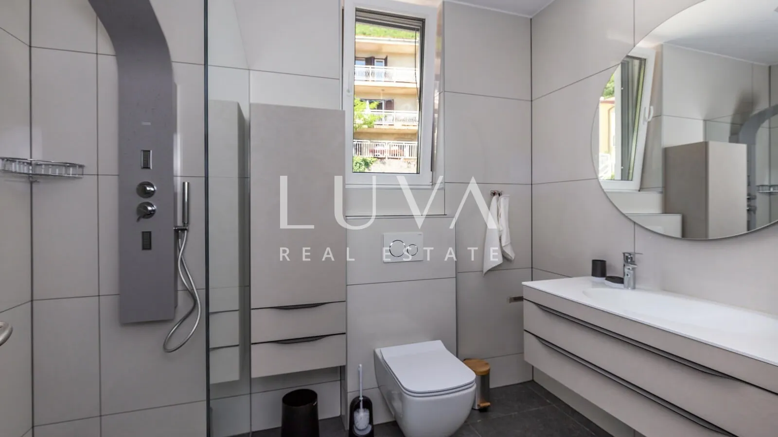 Mošćenička Draga, luxury house with a pool for sale