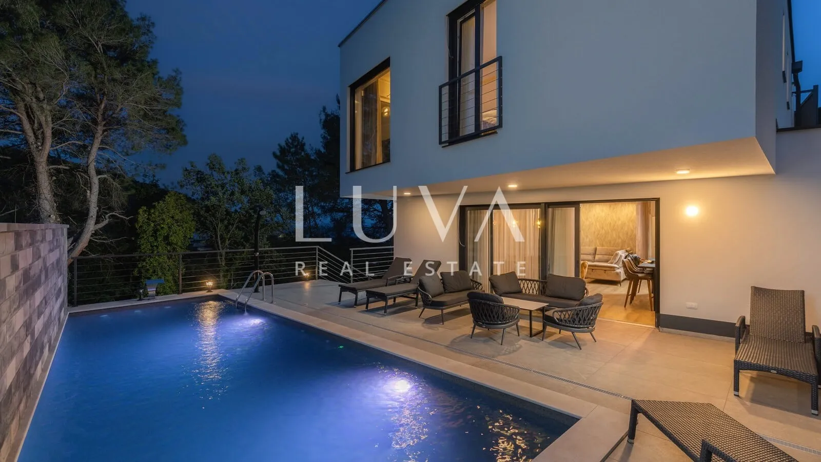Mošćenička Draga, luxury house with a pool for sale