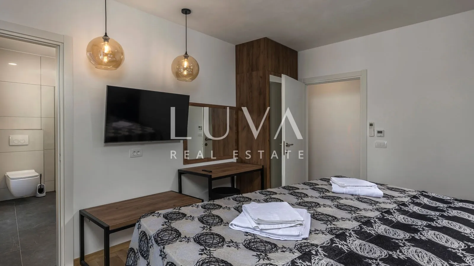 Mošćenička Draga, luxury villa with a pool for sale