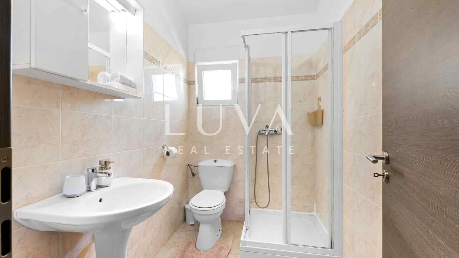 Funtana, luxury house with a pool for sale, near Poreč