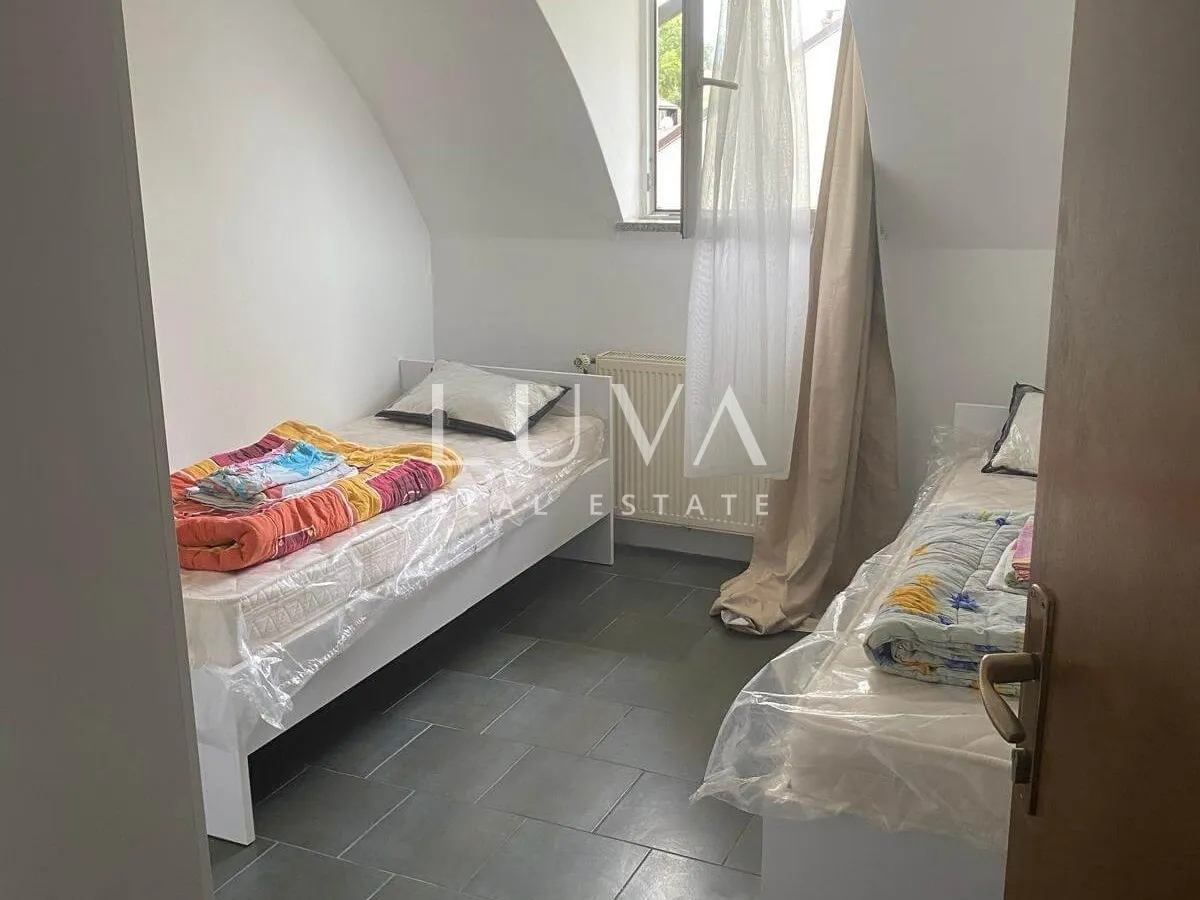 Sigečica, large 4-story house for sale, investment opportunity