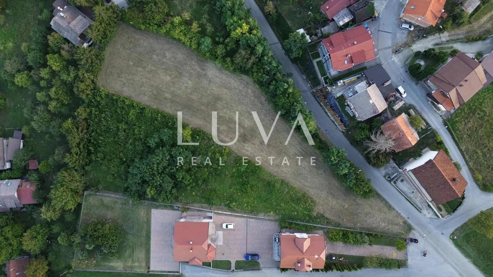 Podsused, Vrapče, građevinsko  zemljište, 1.884m2 BRP 1.500m2