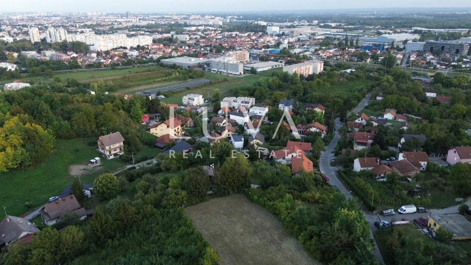 Podsused, Vrapče, građevinsko  zemljište, 1.884m2 BRP 1.500m2