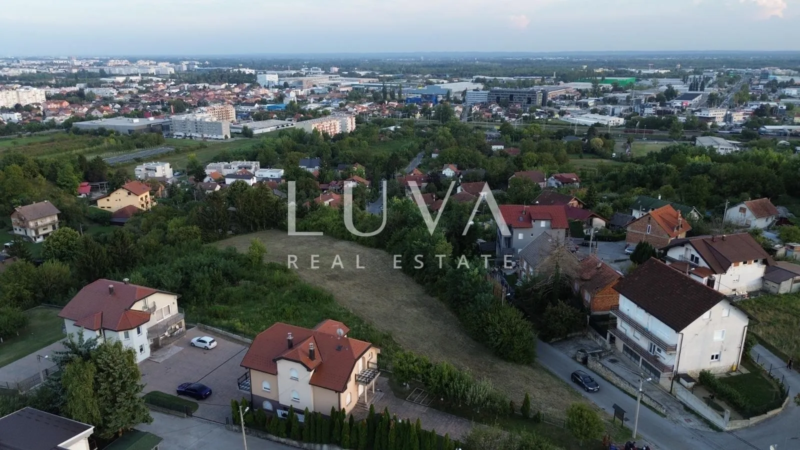 Podsused, Vrapče, građevinsko  zemljište, 1.884m2 BRP 1.500m2