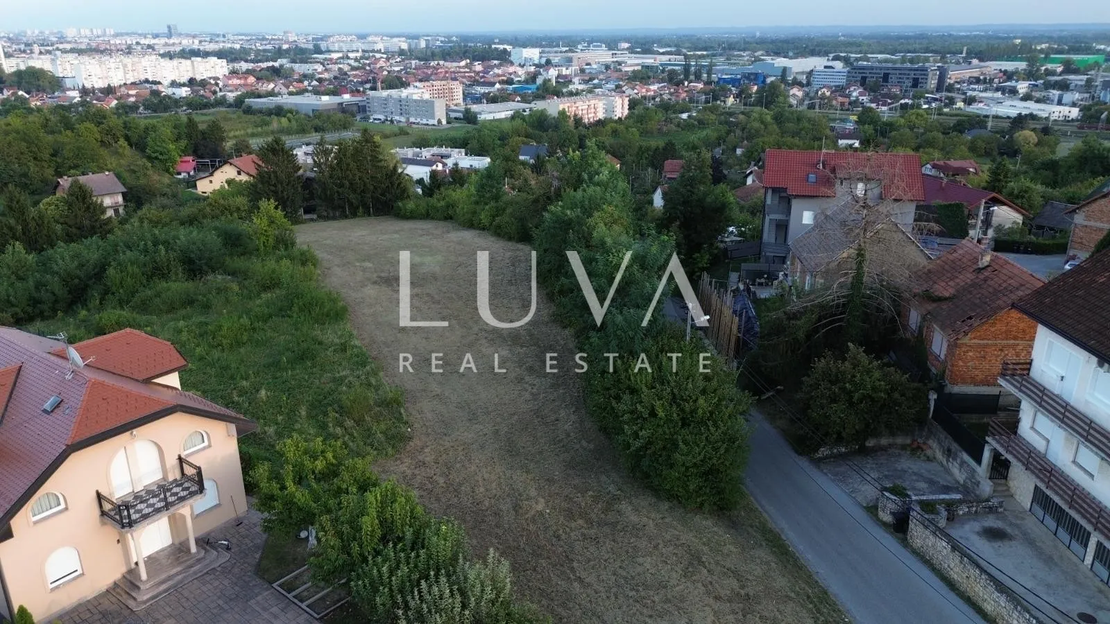 Podsused, Vrapče, građevinsko  zemljište, 1.884m2 BRP 1.500m2