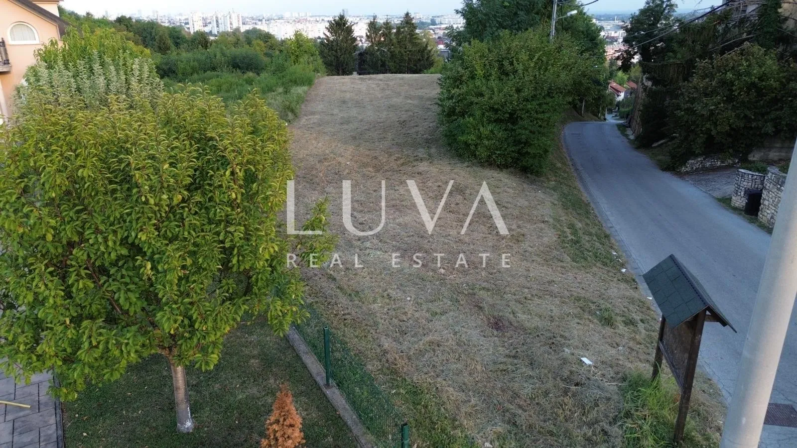 Podsused, Vrapče, građevinsko  zemljište, 1.884m2 BRP 1.500m2