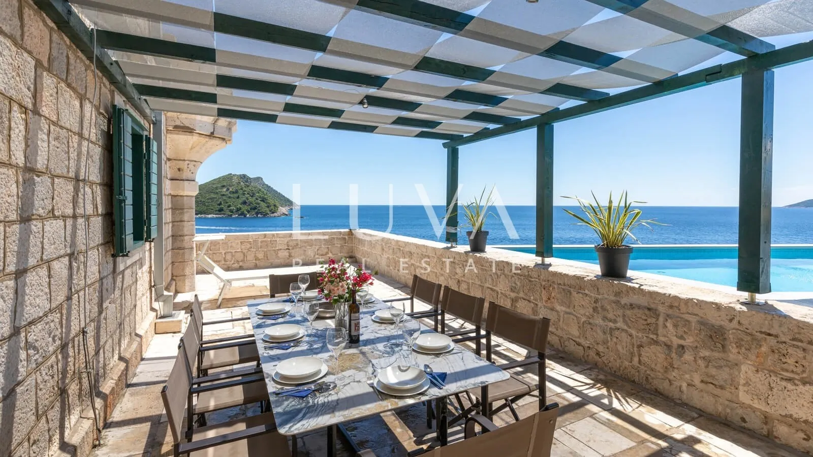 Unique holiday home on a deserted island, investment opportunity