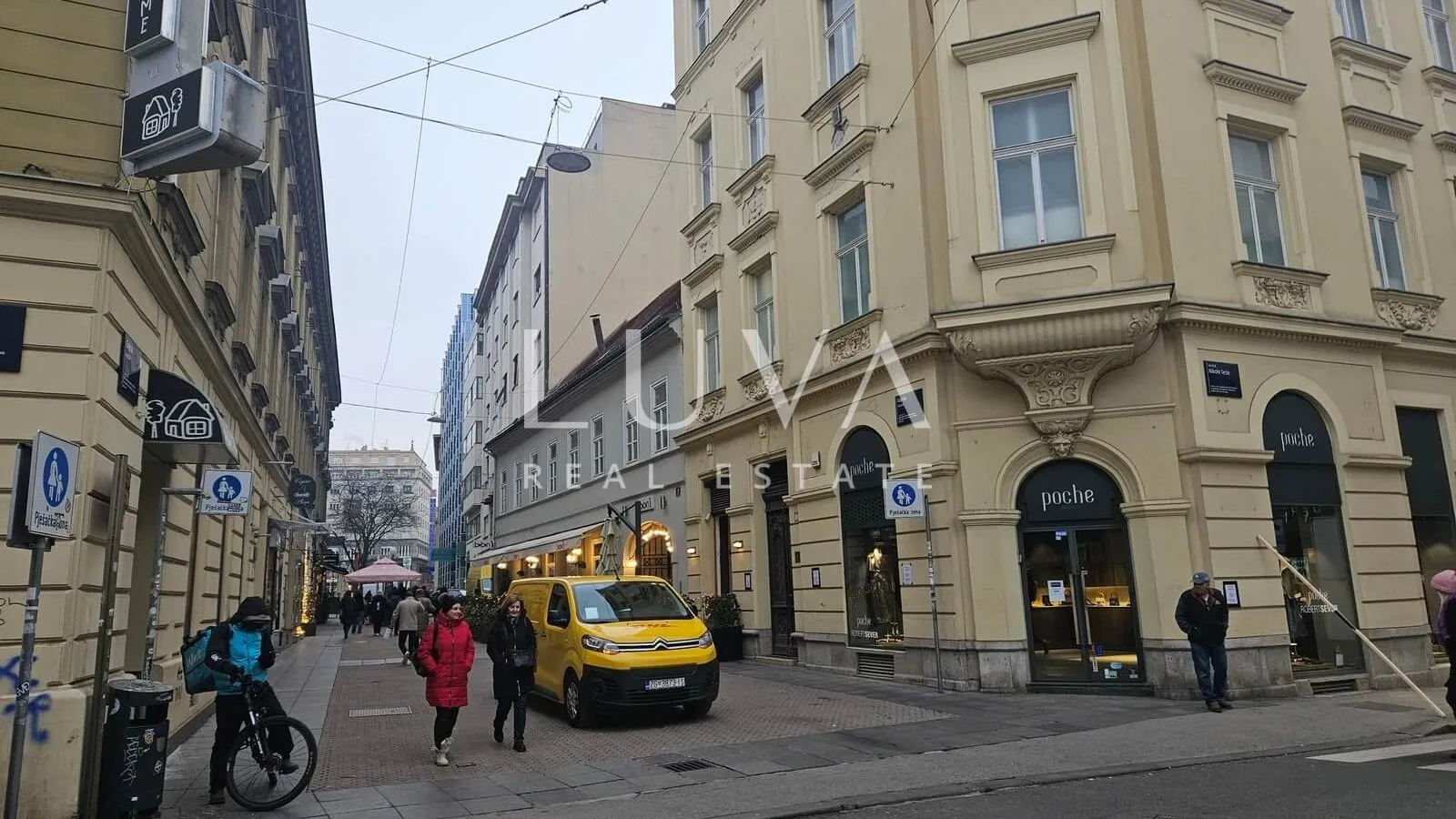 Zagreb, strogi centar, stan 130m2 na prodaju, parking