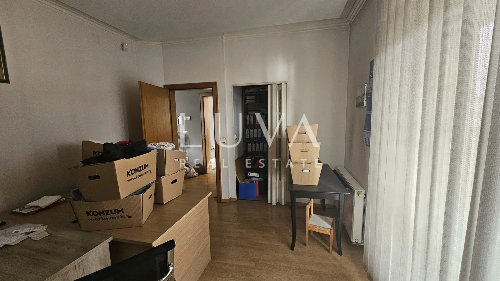 Zagreb, Ježdovec, raskošna kuća s bazenom na prodaju