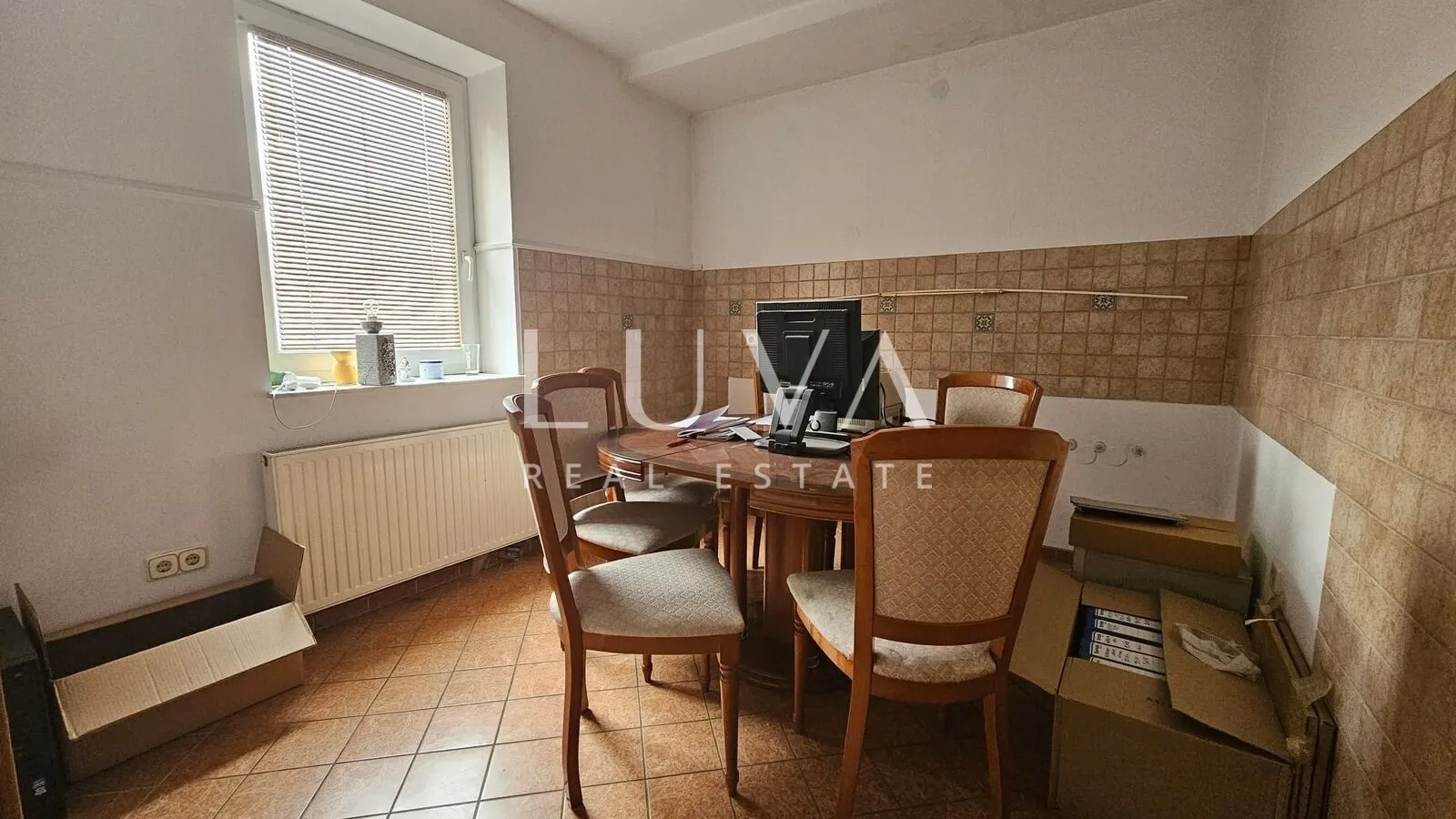 Zagreb, Ježdovec, raskošna kuća s bazenom na prodaju