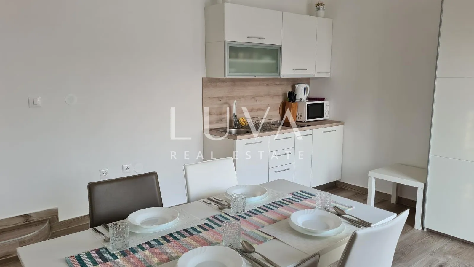 Dramalj, apartmanska kuća 300m2 na prodaju