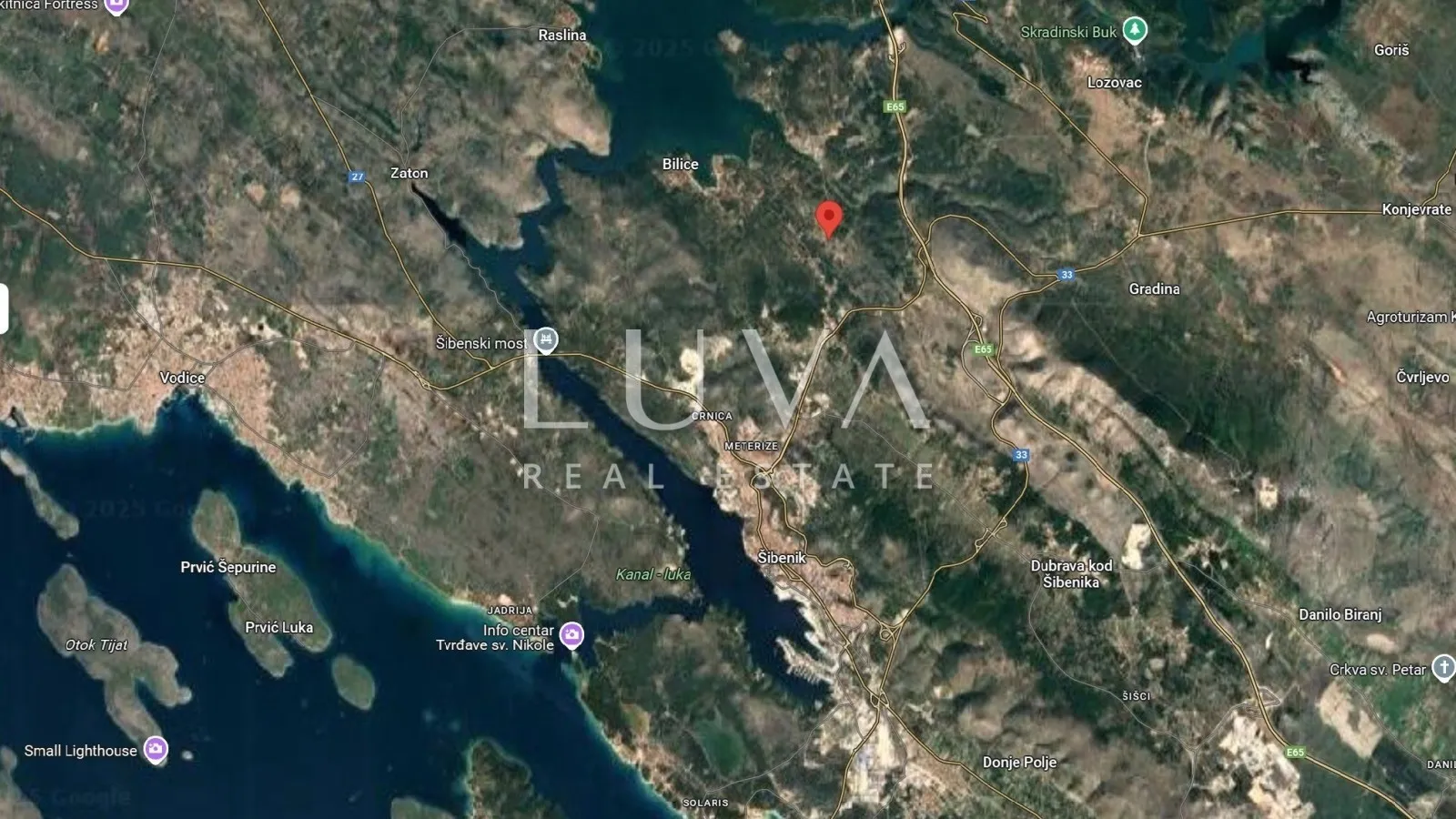 Šibenik, Bilice, građevinsko zemljište 10.000 m2 na prodaju