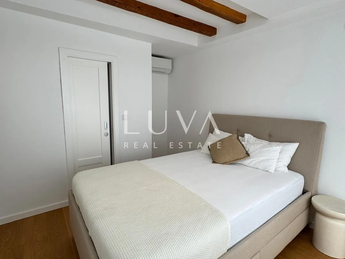 Šibenik, center, luxurious 150m² apartment with a sea view