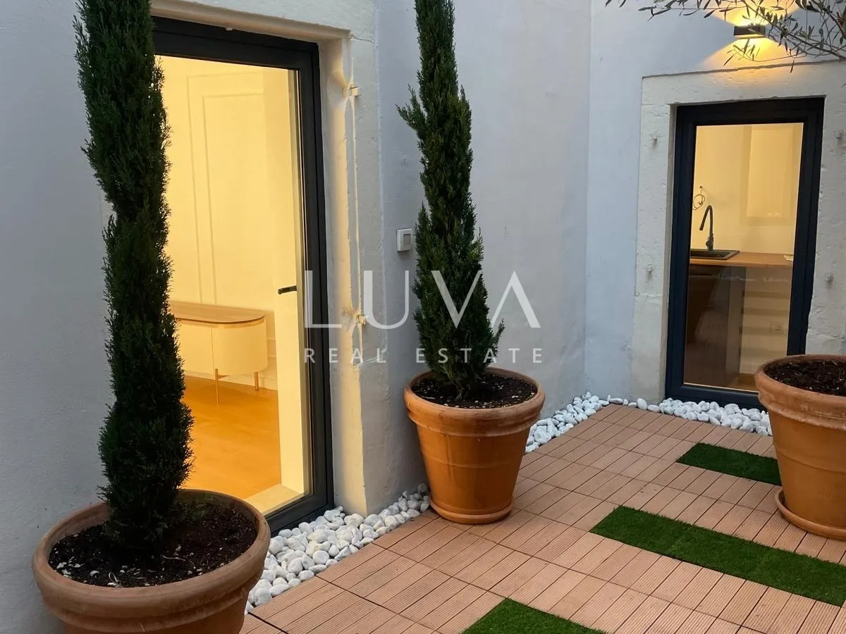 Šibenik, center, luxurious 150m² apartment with a sea view