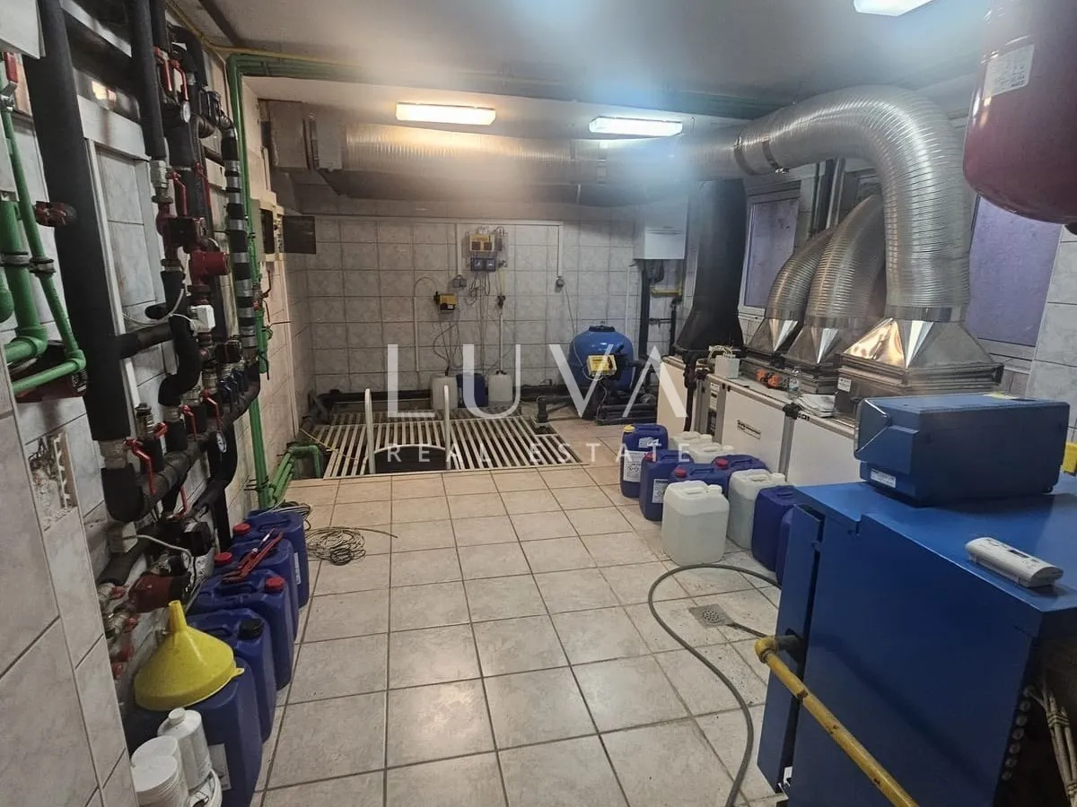 Zagreb, Gračani, luksuzno obiteljsko imanje, vila 810m2 na zemljištu 3.965m2