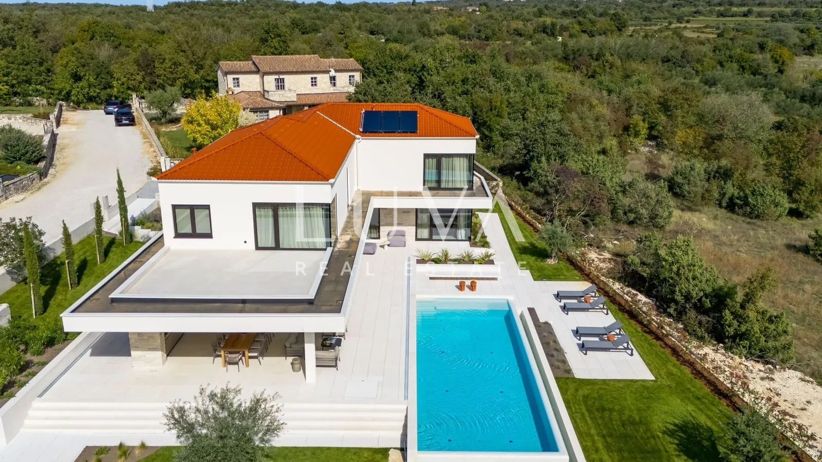 Sveti Lovreč, Istra, luksuzna vila s bazenom na prodaju