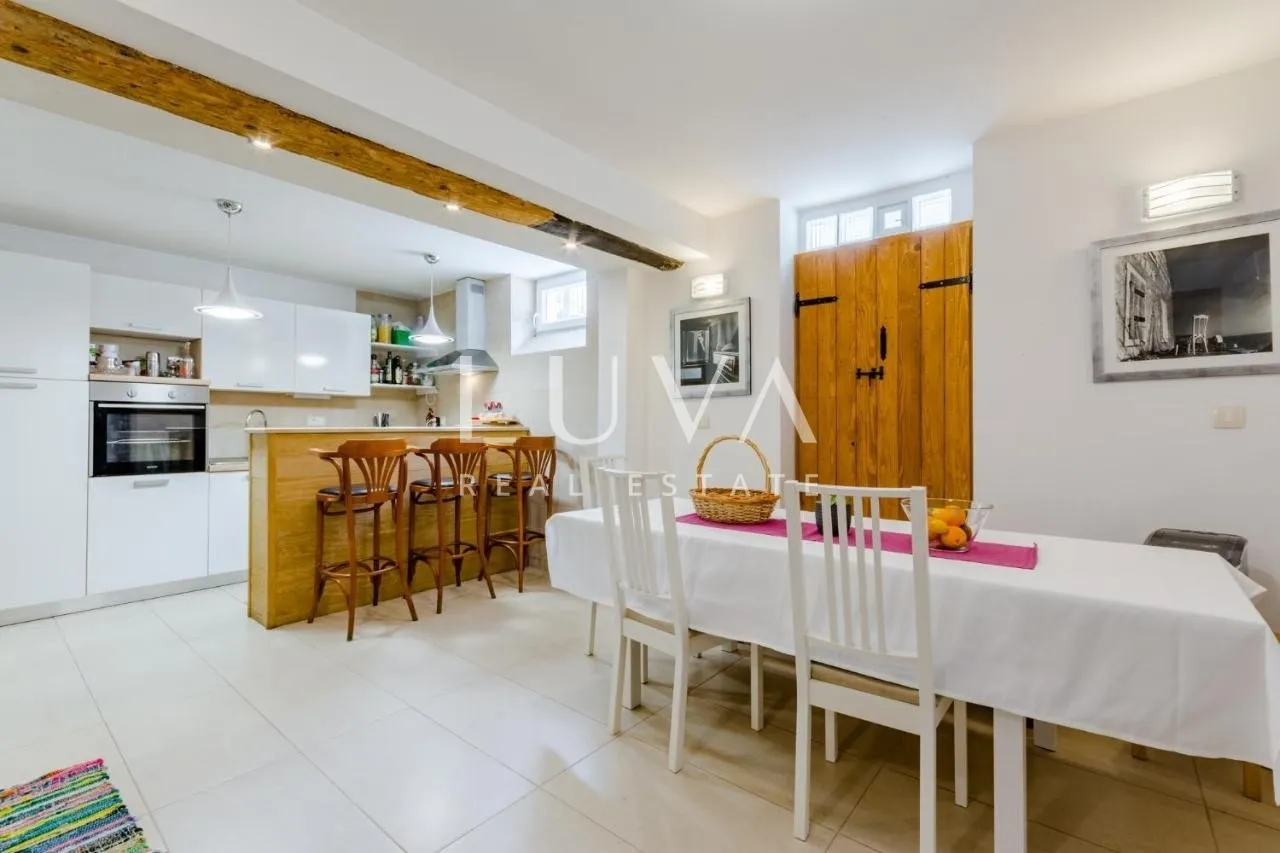 Split, Varoš, City Center, House with Pool for Sale