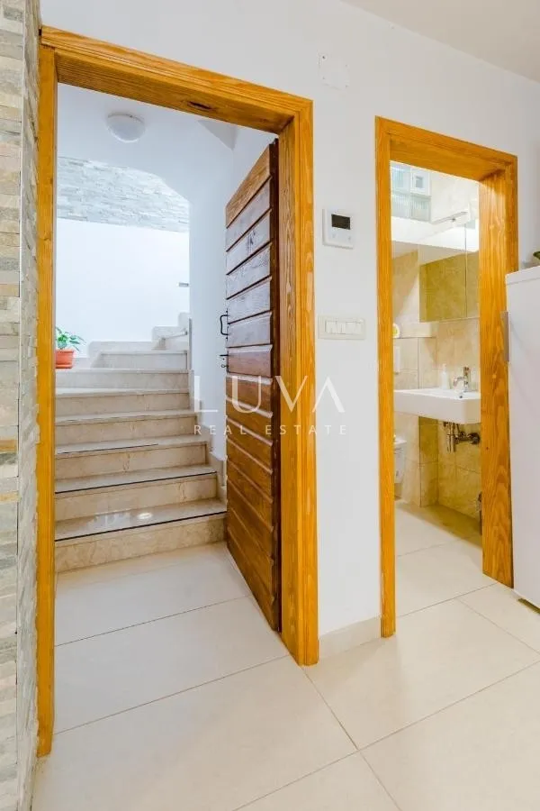 Split, Varoš, City Center, House with Pool for Sale