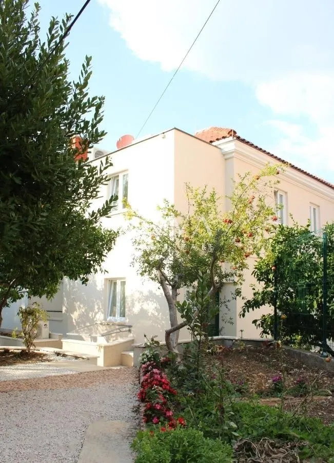Split, Varoš, City Center, House with Pool for Sale