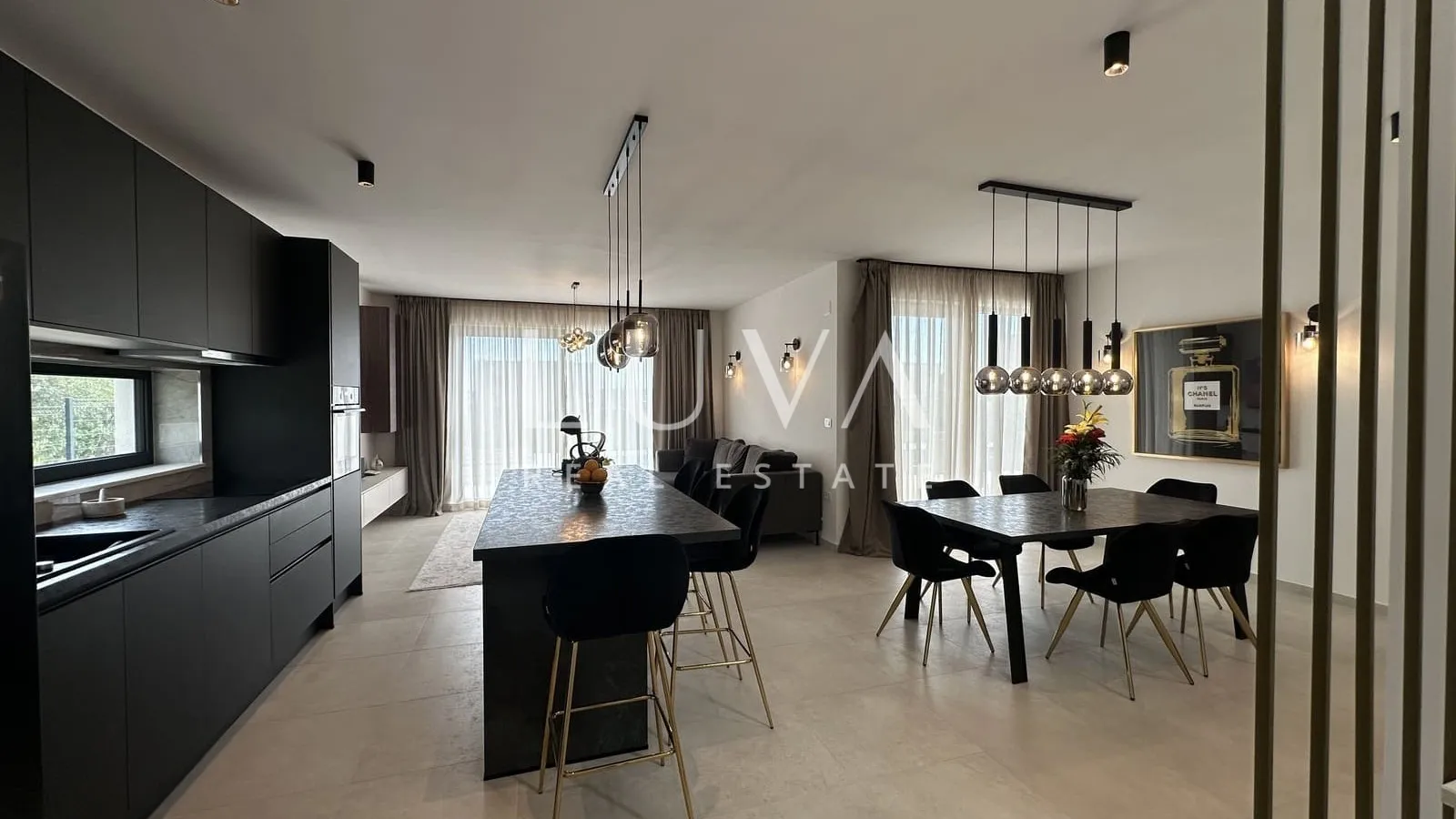 Kaštel Stari, Split, moderna luksuzna vila s bazenom na prodaju
