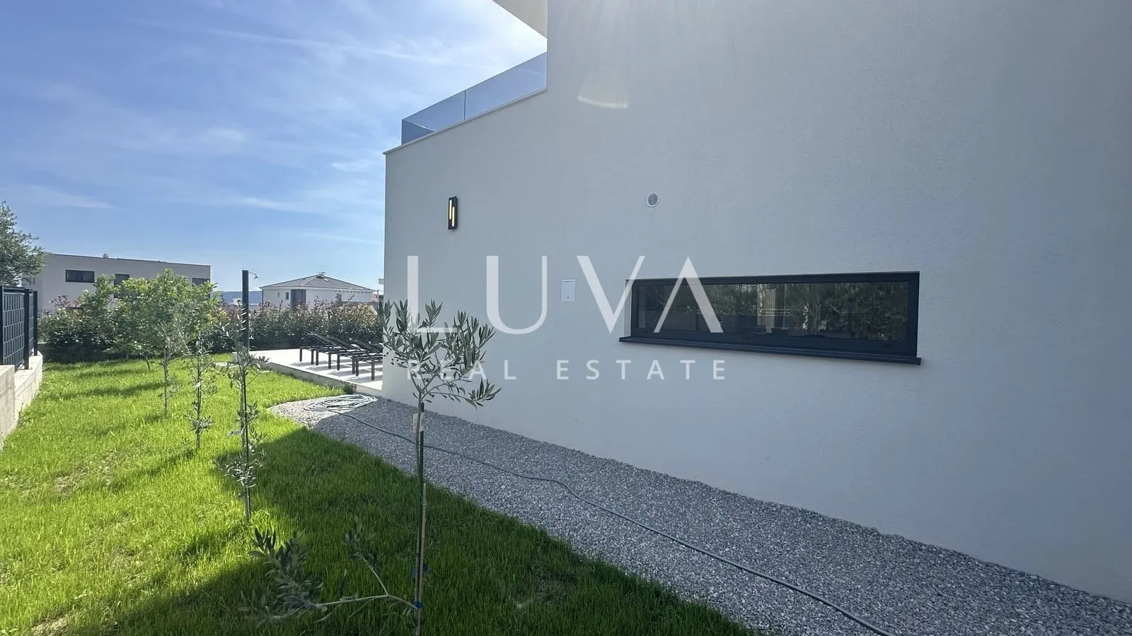 Kaštel Stari, Split, moderna luksuzna vila s bazenom na prodaju