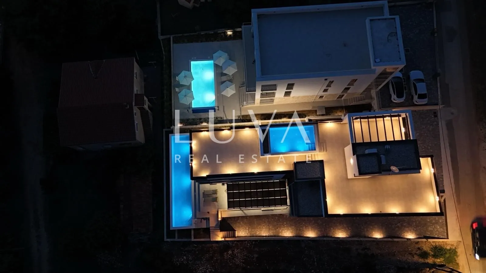 Luxury Seaside Apartment with Pool – Kožino, Zadar