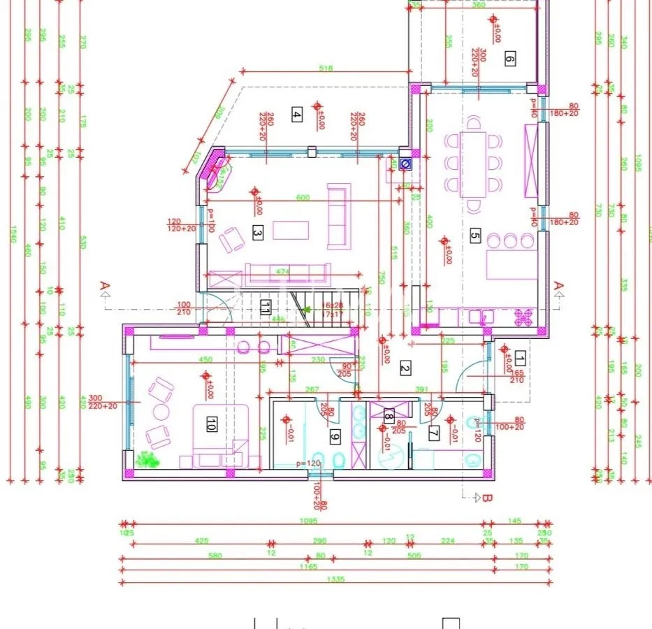 Istra, Tinjan, moderna vila s bazenom u izgradnji, 235 m2