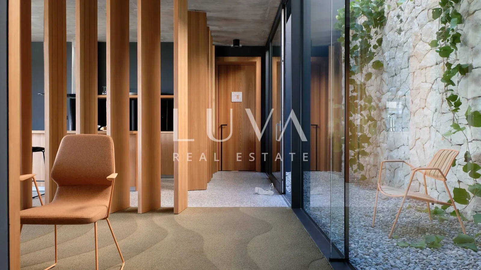 Dubrovnik,  Brsečine, moderni hotel s bazenom na prodaju