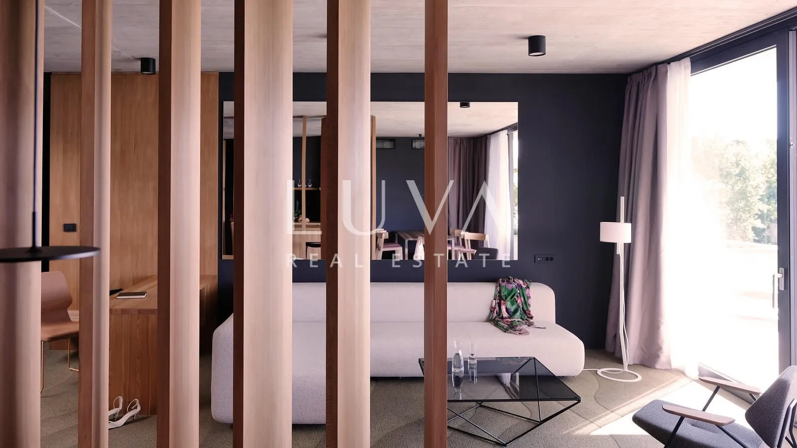Dubrovnik,  Brsečine, moderni hotel s bazenom na prodaju