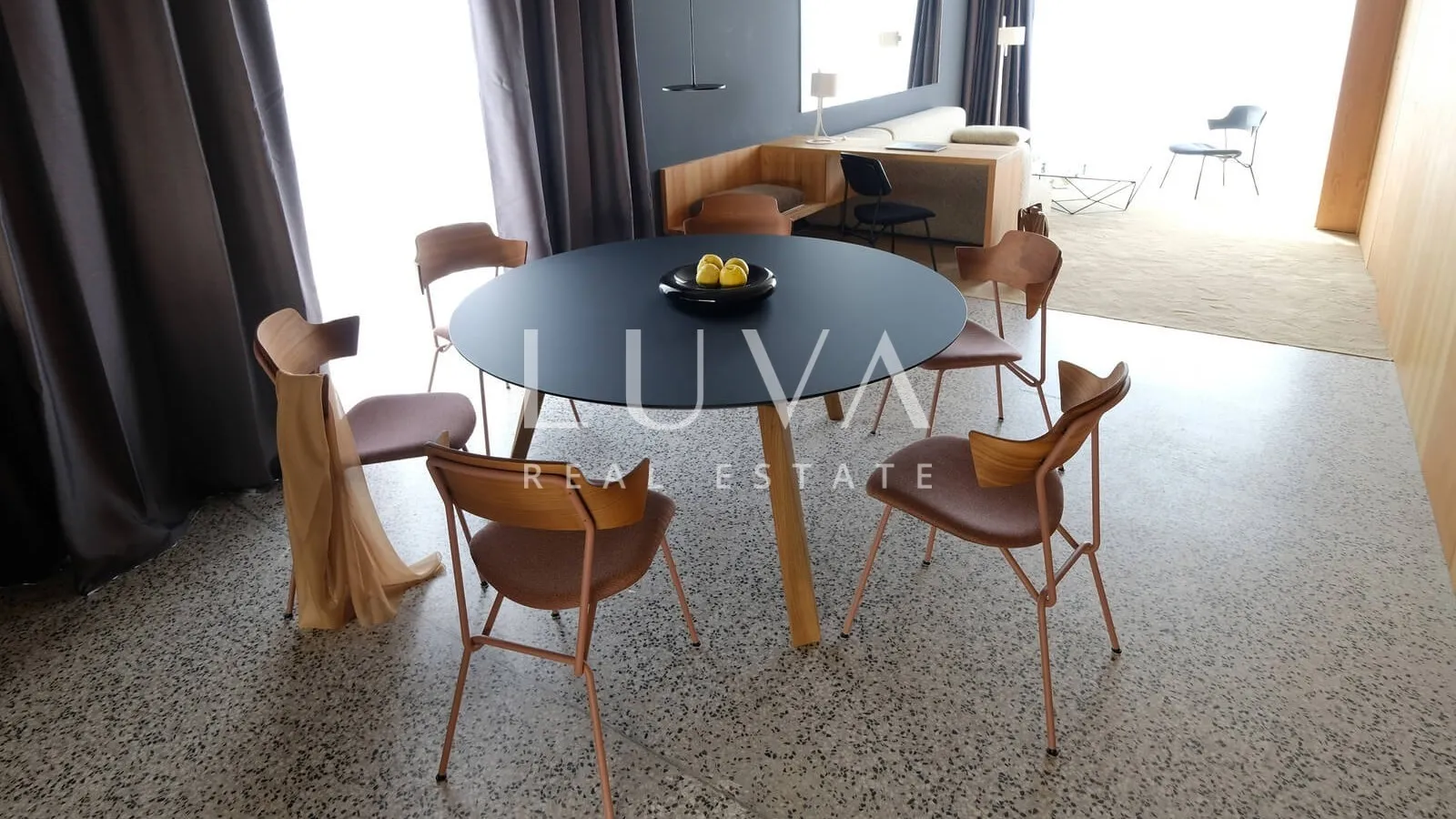 Dubrovnik,  Brsečine, moderni hotel s bazenom na prodaju