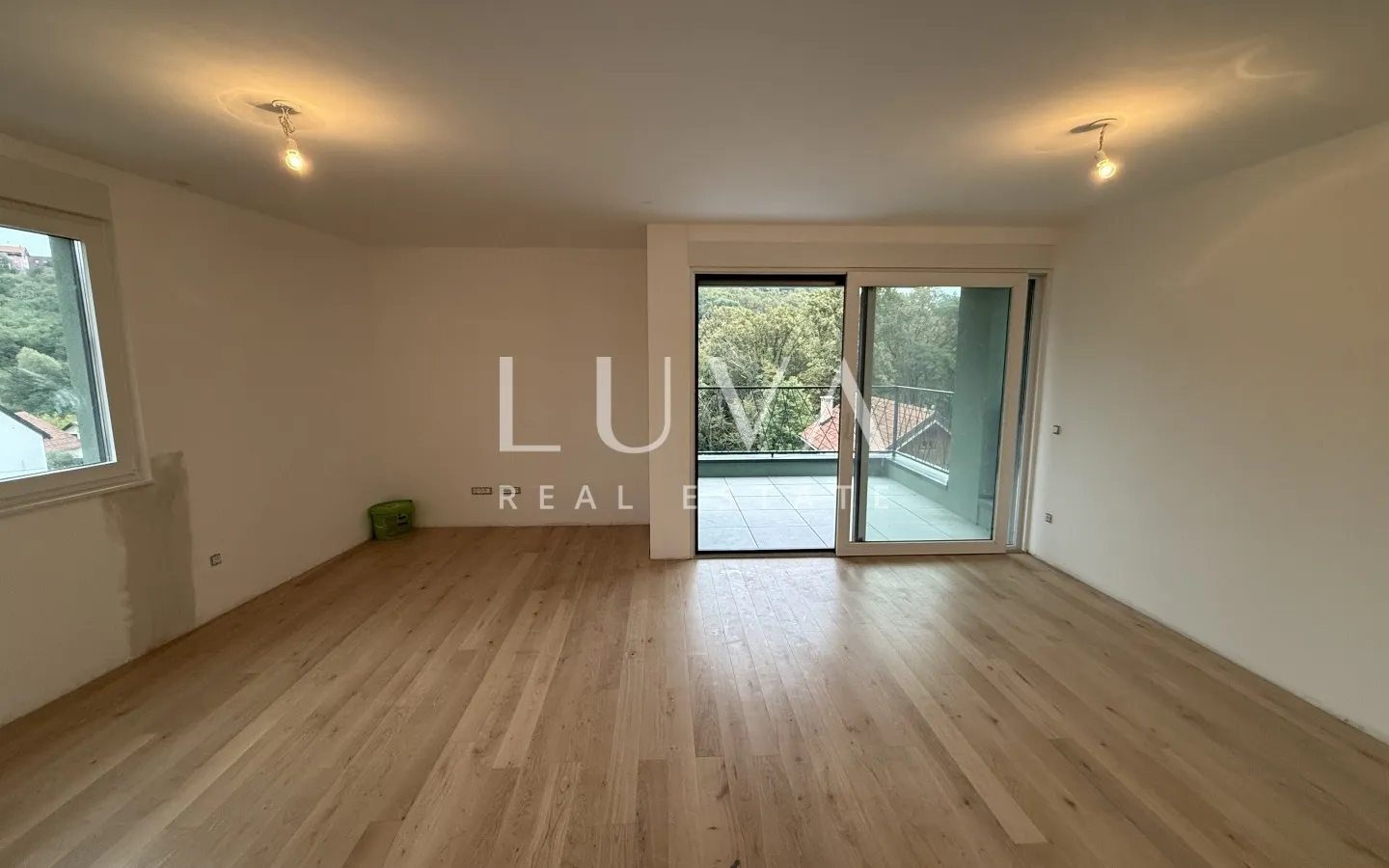 Zagreb, Fraterščica – Neubau 4-Zimmer-Wohnung + 2 Außenstellplätze + 1 Garagenstellplatz, 124 m²