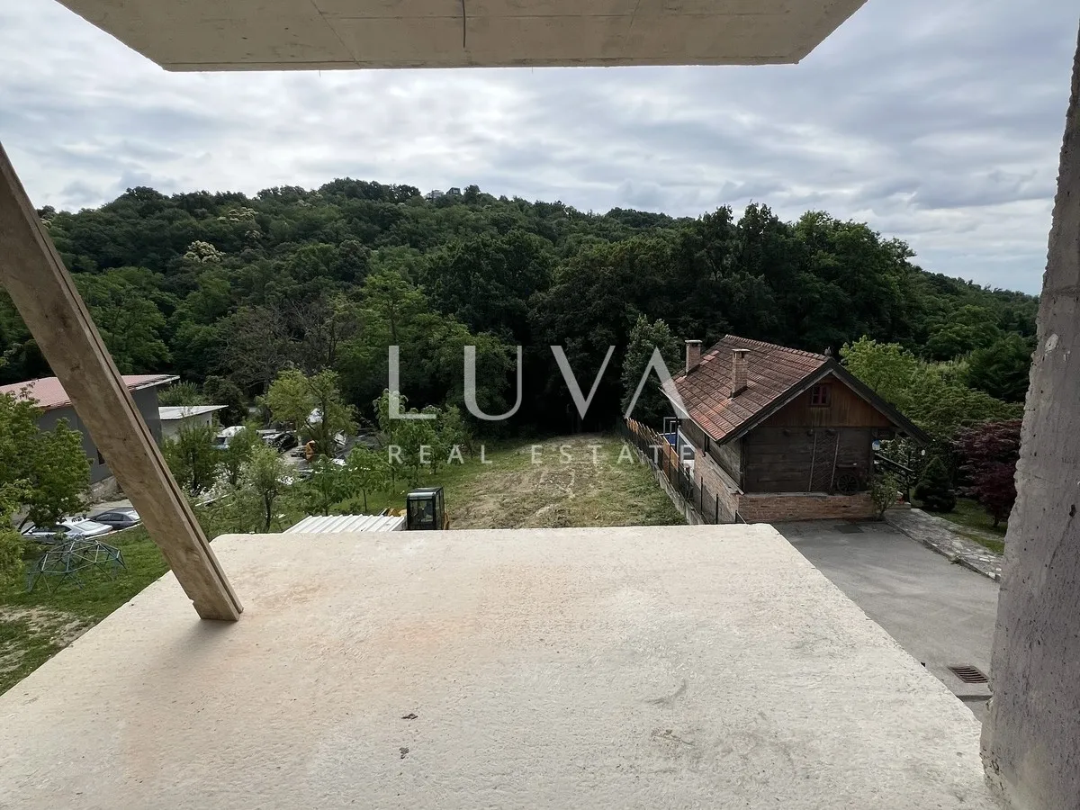 Zagreb, Fraterščica – Neubau 4-Zimmer-Wohnung + 2 Außenstellplätze + 1 Garagenstellplatz, 124 m²