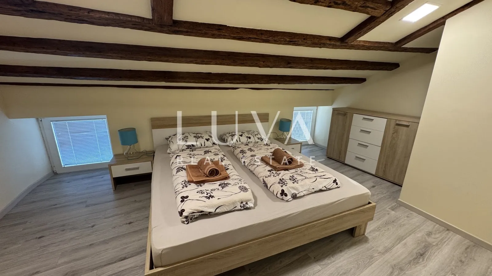 Istra, Poreč, jednosoban stan s predivnim pogledom, 48 m2