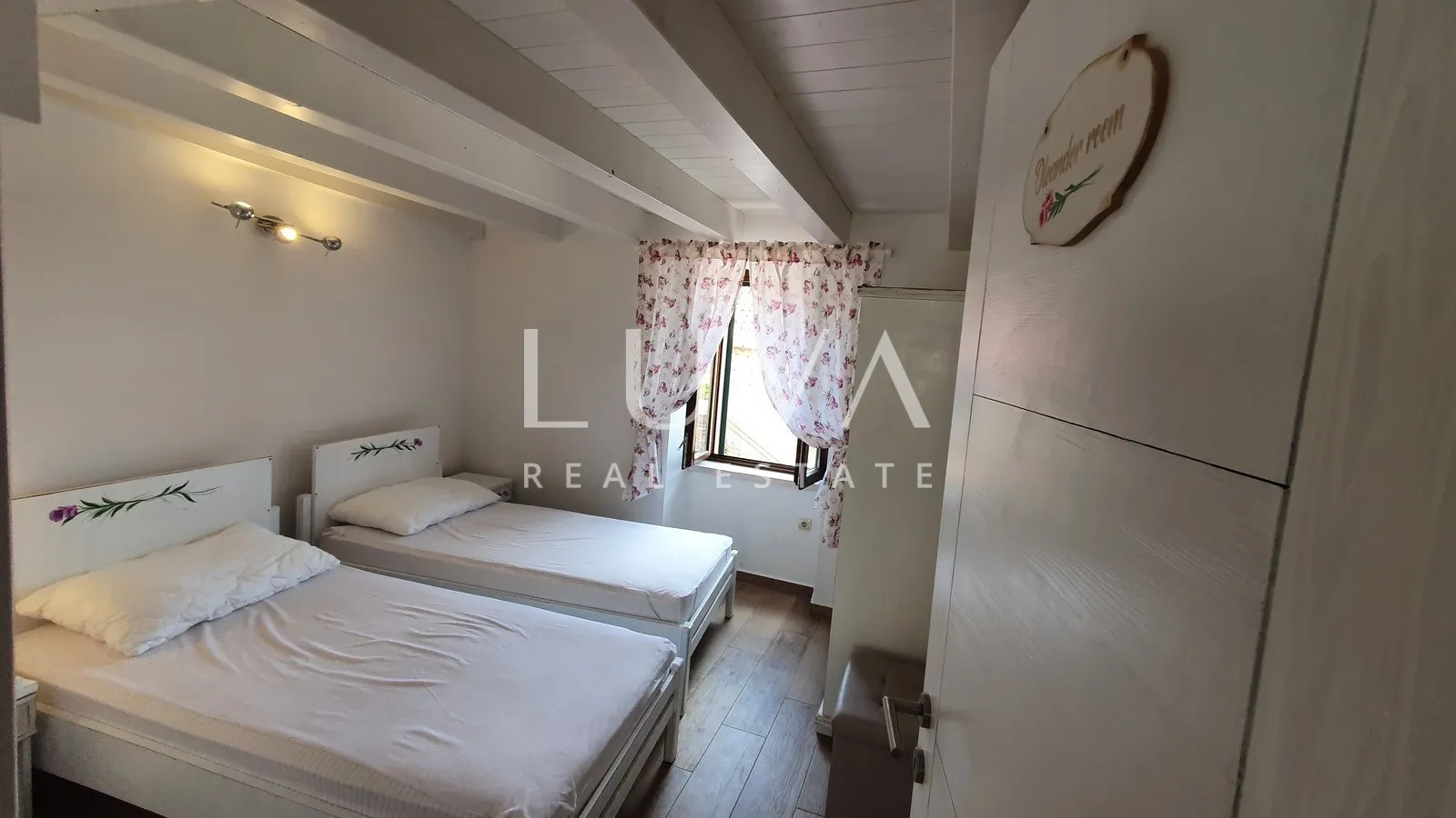 Hvar, Vrbanj – Authentic Stone House with Pool for Sale