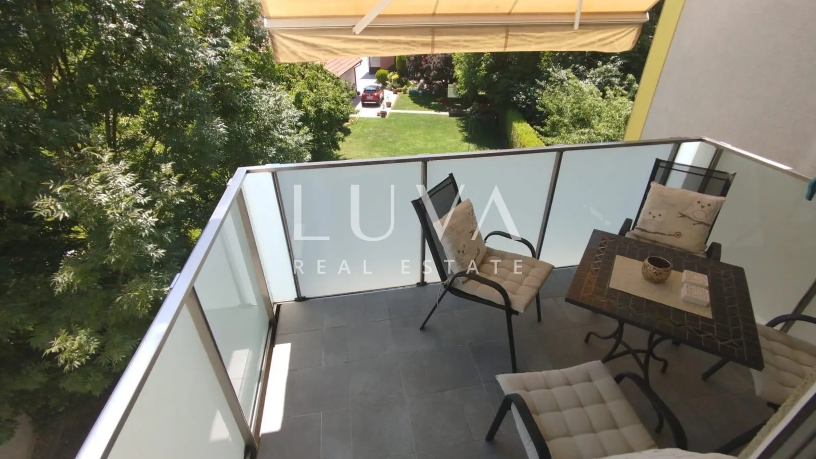 Veliko Polje, 4-room apartment, 109,61m2, with garage, for sale